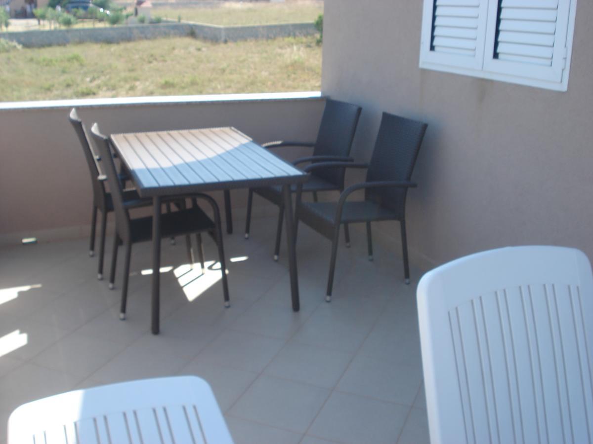 Apartments Oresic Vir Extérieur photo
